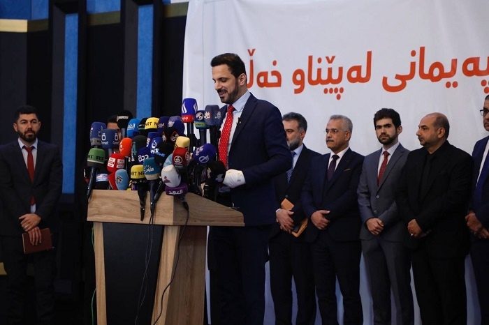 علیرغم موافقت صدریها و ائتلاف اهل سنت، حزب دمکرات با شروط نسل نو  مخالفت کرد
