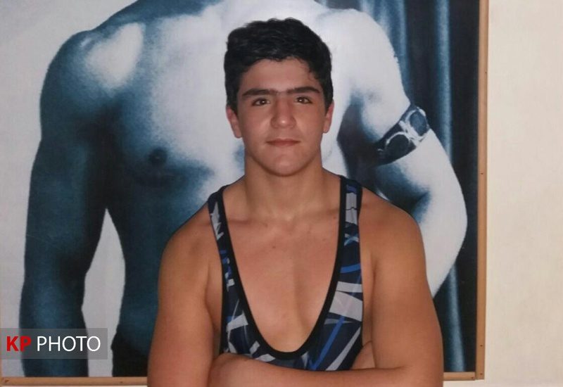 کشتی گیر کردستانی به اردوی تیم ملی دعوت شد
