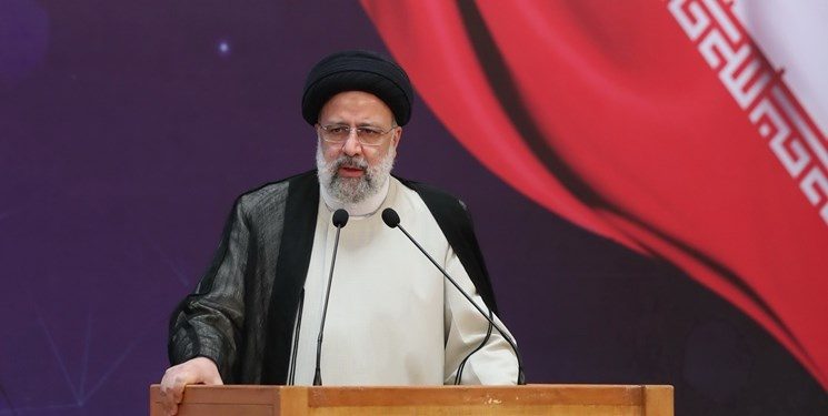 رئیس جمهور: در مذاکرات هسته‌ای حتی یک گام عقب‌نشینی نمی‌کنیم