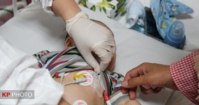 فوت کودک ٣٢ ماهه مبتلا به کرونا در آذربایجان غربی!