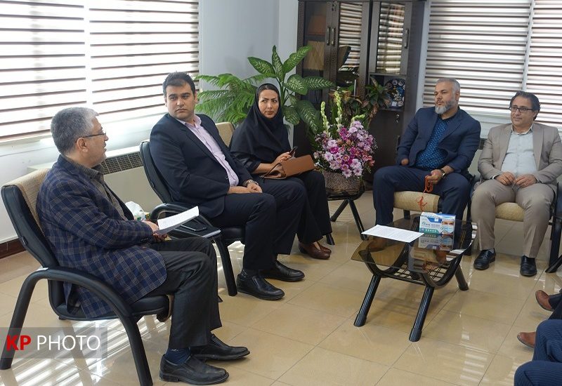 شهرداري ها جذب سرمايه گذار و استفاده از ظرفيت بخش خصوصي را در اولويت قرار دهند