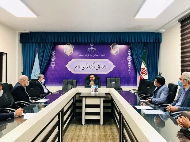 دادستانی ایلام آماده همکاری با شرکت‌های دانش‌بنیان است