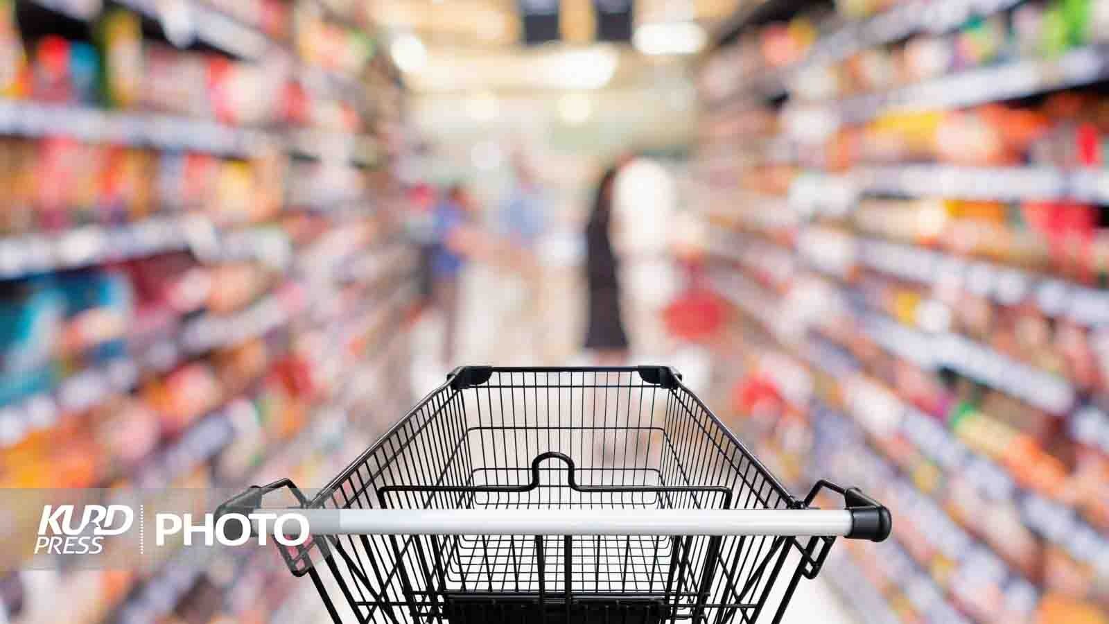 با محتکرین و گرانفروشان ارزاق عمومی به جد برخورد شود
