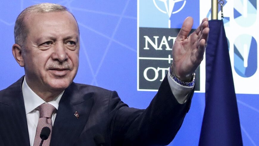 Turkey continues to play hard ball over Sweden, Finland NATO membership / Amberin Zaman