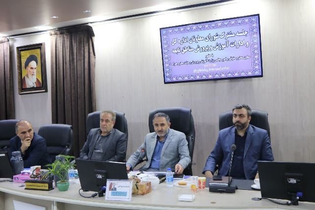 آذربایجان غربی از سرانه استاندارد آموزشی عقب مانده است