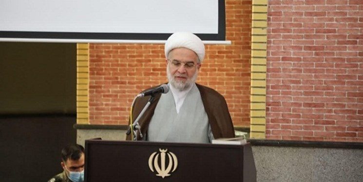 نماینده ولی فقیه در کردستان: سوم خرداد زیباترین روز زندگی ملت ایران است