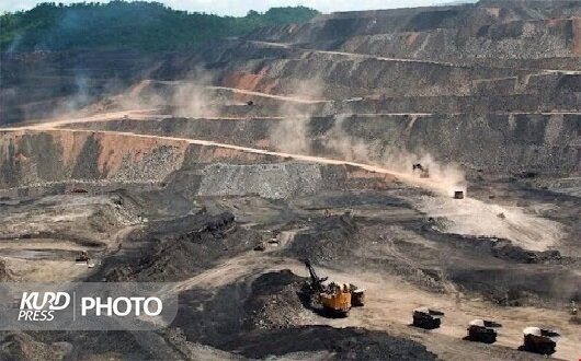 بنیاد مستضعفان در حوزه معادن آذربایجان غربی سرمایه گذاری می کند