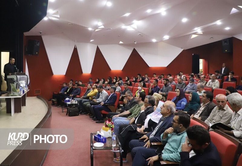 «شه‌به‌نگی کوردستان» مورد نقد و بررسی قرار گرفت