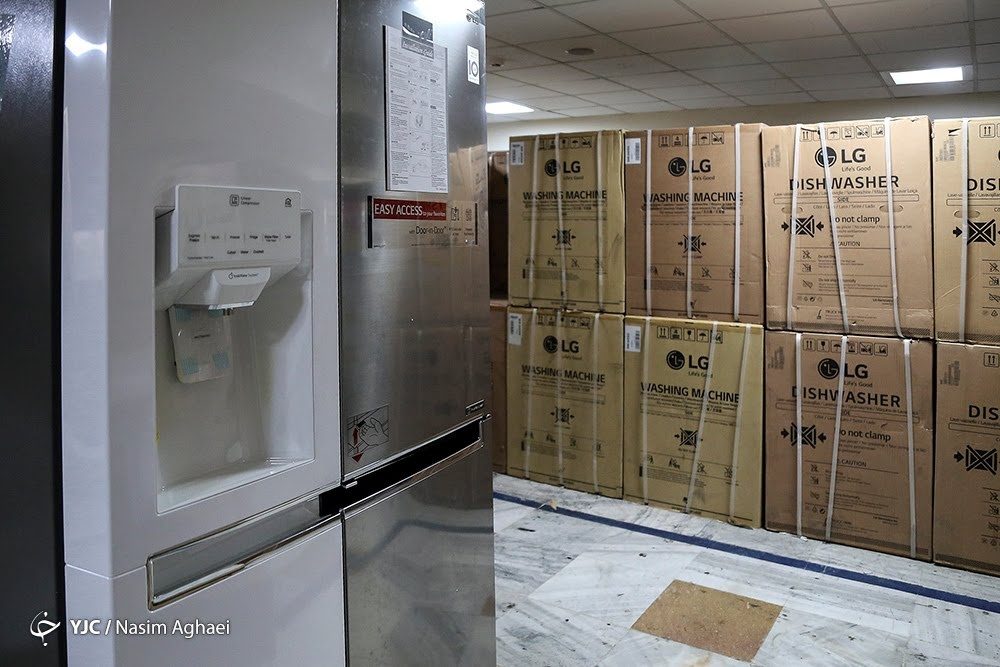 کشف 102 دستگاه يخچال فريزر قاچاق در روانسر