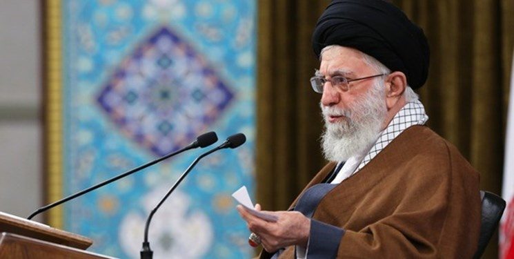 رهبر انقلاب:  مشاورین خیانت‌کار، به آمریکایی ها مشاوره غلط می دهند/ اعتقاد و گرایش مردم به دین و انقلاب، امروز از اول انقلاب بیشتر است