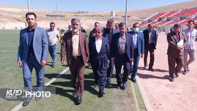 معاون وزیر ورزش: مشکلات استادیوم فوتبال بوکان پیگیری می شود