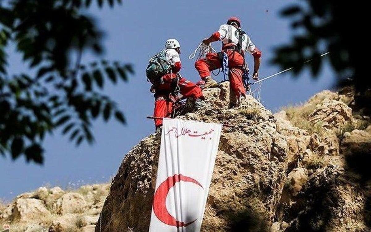 کمک ١٠٠ میلیون تومانی خیر کردستان  برای تجهیز پایگاه امداد و نجات آبیدر