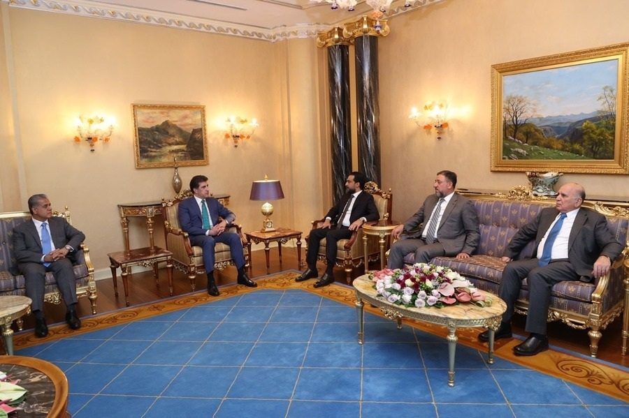 نێچیرڤان بارزانی لەگەڵ محەمەد حەلبووسی و شاندێكی باڵای هاوپەیمانیی سەروەری کۆبووەوە
