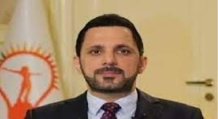 بۆ پێکهێنانی حکوومەتی عێراق دەبێت داوا لە سەدر بكرێت  پەرلەمانتارەکانى بگەڕێنێتەوە بۆ ئەنجومەنی نوێنەران