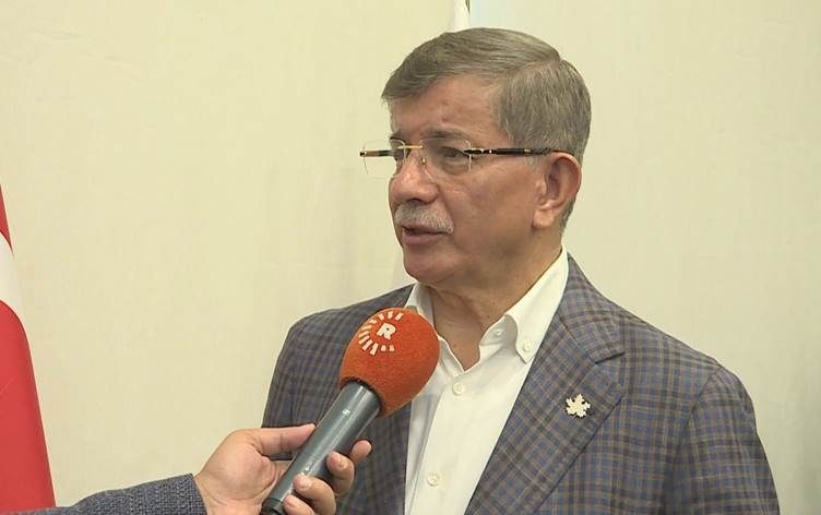 Turkey should not view all Syrian Kurds as threats: Former PM