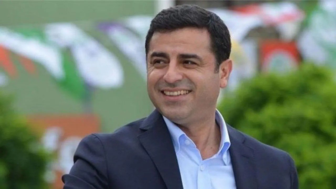 آک پارتی منحل خواهد شد