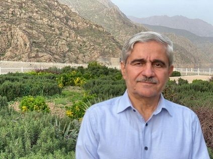 تا خان رازیا له‌شکه‌ر ترازیا / حبیب الله مستوفی