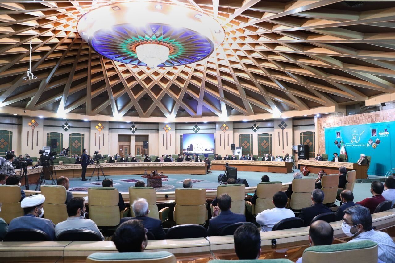 رئیس جمهور: مسئولان ناکارآمد شناسایی می شوند