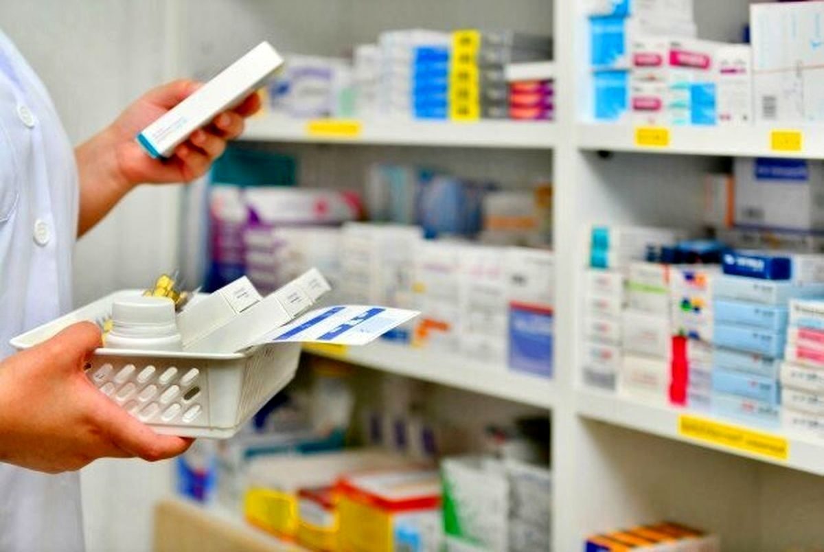 کمبود دارو در ایلام/ انبار ذخیره و توزیع  باید راه‌اندازی شود
