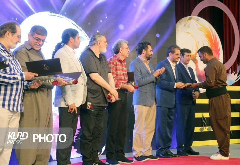 برترین‌های جشنواره بین المللی دف نوای رحمت در سنندج معرفی شدند