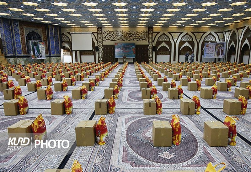 21 هزار بسته کمک مومنانه توسط سپاه در کردستان توزیع می شود