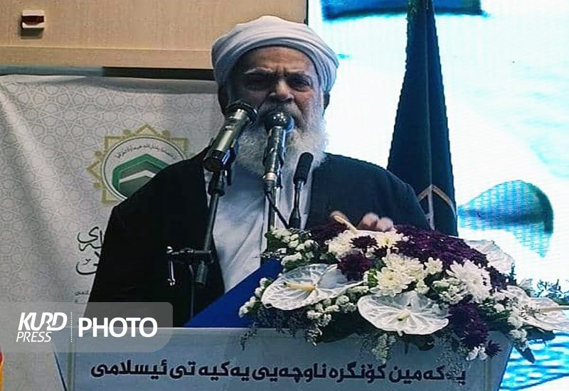 هیچ قدرتی نمی تواند با تفرقه و اختلاف، اتحاد و یکپارچگی مسلمانان را درهم بشکند