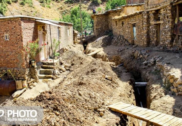 گازرسانی به مناطق صعب‌العبور مرزی در کردستان/عکاس: هژیر الله‌مرادی