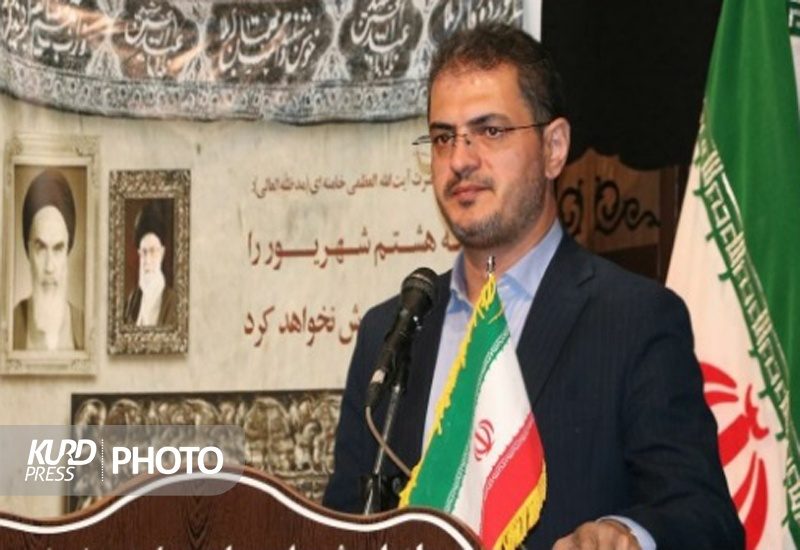 انتصاب مسئولان شایسته باعث تقویت هویت انقلاب می شود