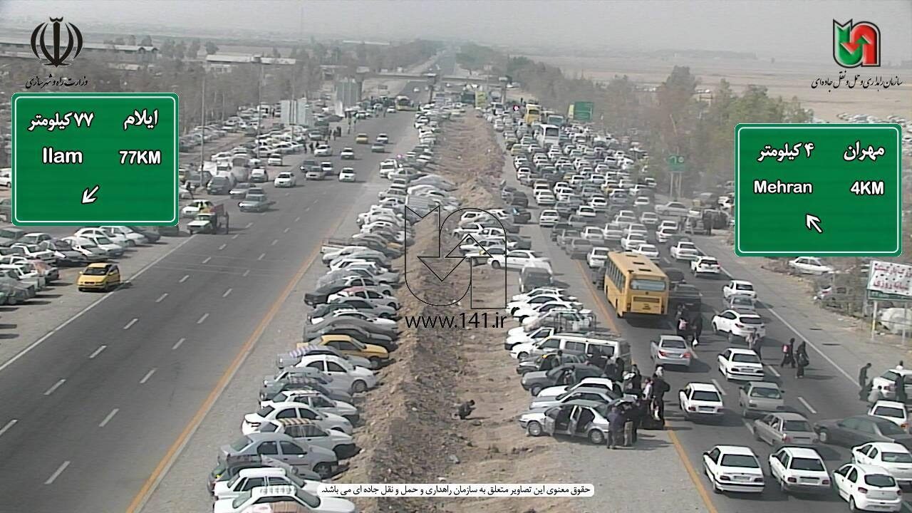 ازدحام زائران در مرز مهران با بسته شدن مرزهای خسروی و شلمچه از سوی دولت عراق