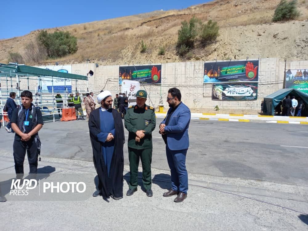 همکاری مردم پیرانشهر در تردد زائرین از مرز تمرچین حماسه ای تاریخی است