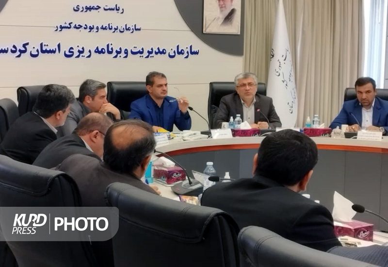 بی اعتنایی فرماندار کامیاران به شورای برنامه ریزی کردستان/۳۹۷ مصوبه شورای برنامه ریزی روی زمین مانده است