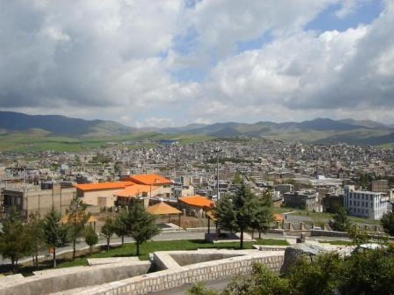 تحرکات مشکوک برای تفکیک اراضی مشکل دار در کامیاران