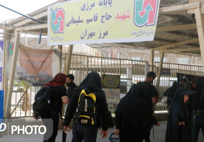 جلوه هایی از آیین باشکوه اربعین و حضور میلیونی زائران در مرز مهران/عکس: حشمت اله کرمی نژاد