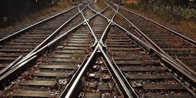 استاندار آذربایجان غربی: در ۸ ماه آینده خطوط ریلی استان تجاری و اقتصادی می شود