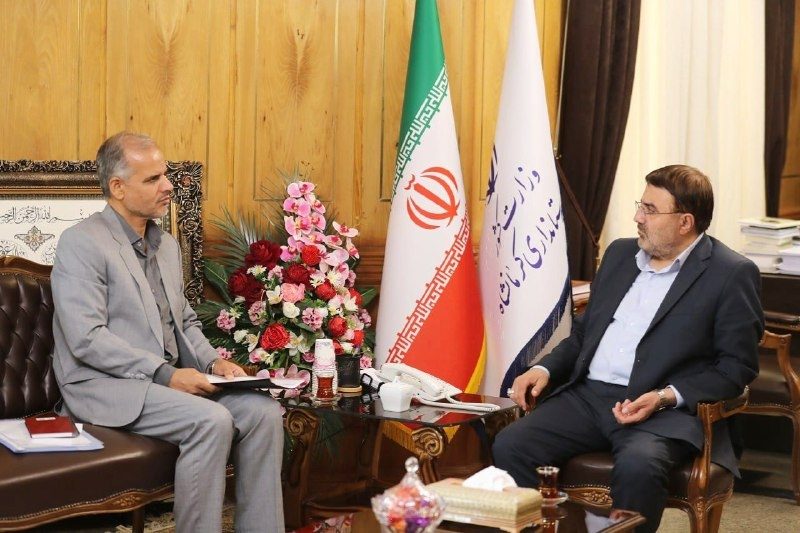 شبکه زاگرس برای ترمیم اعتماد و رضایت مردم تلاش کند
