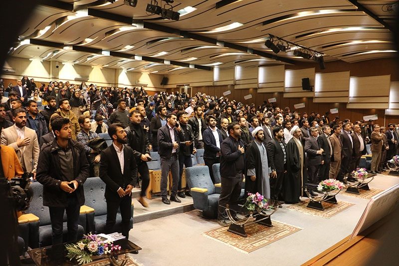 تاکید دانشجویان ایلام بر نقش آفرینی بیشتر در تحولات کشور