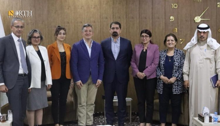 به حمایت از مدیریت خودگردان و نیروهای سوریه دموکراتیک ادامه می‌دهیم