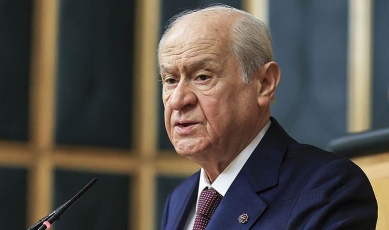 این نیز بگذرد/دست از انتقاد از دولت بردارید