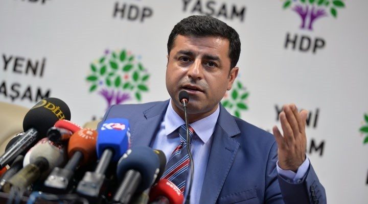 پێویستە بۆ رزگارکردنی خەڵکی لێقەوماو هەموو لایەنەکانی ئۆپۆزسیۆن و هاوڵاتیان جیاوازییەکان وەلابنێن