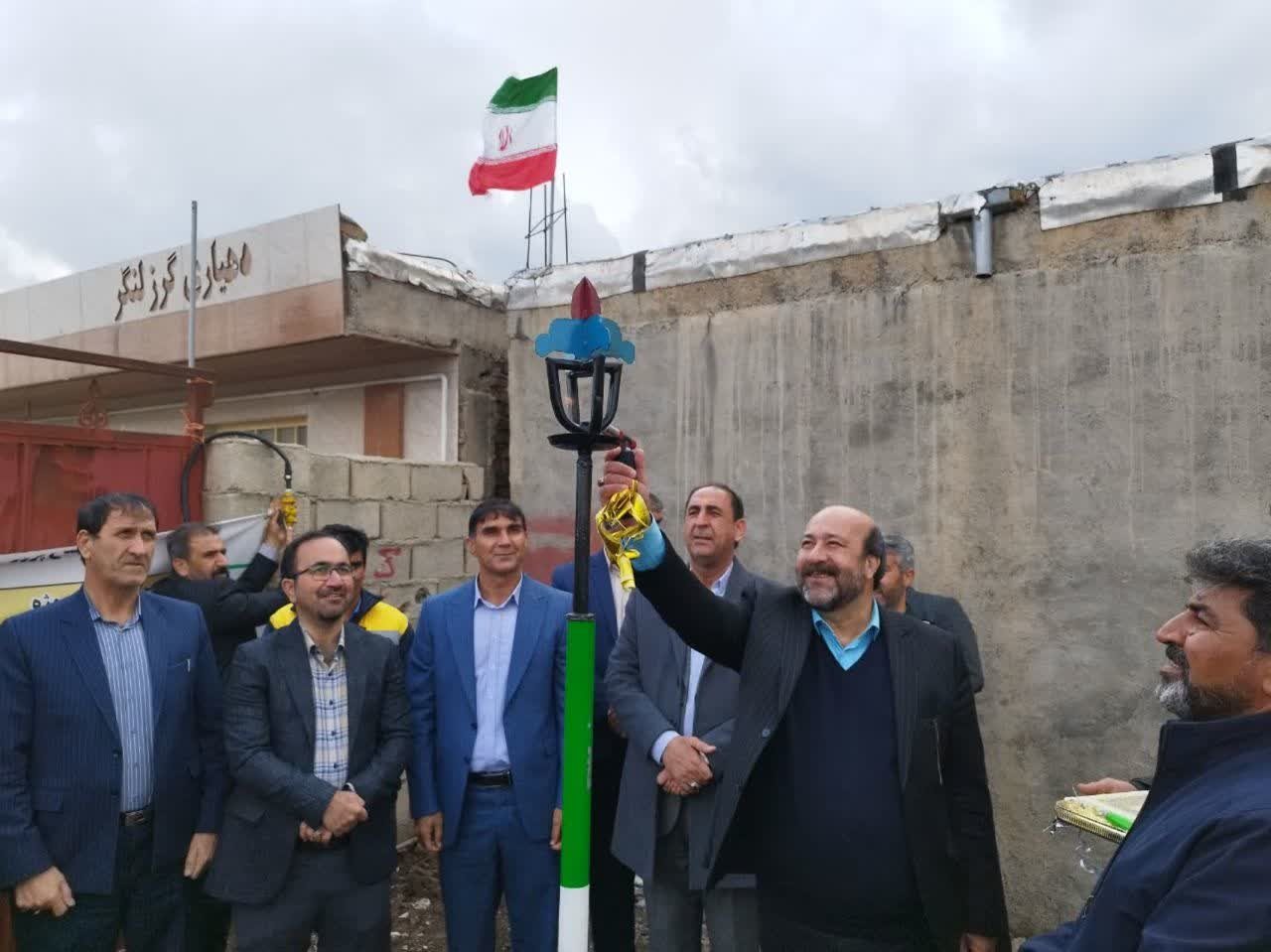 ۶ روستا و واحد صنعتی در دره‌شهر گازدار شد