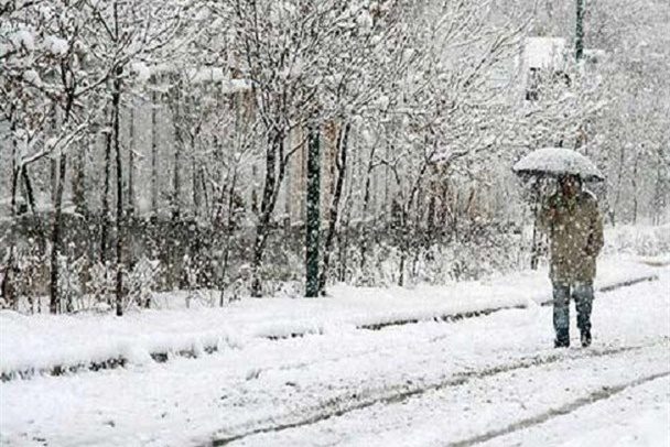 دمای تکاب به منفی ٢٠ درجه سانتی گراد رسید