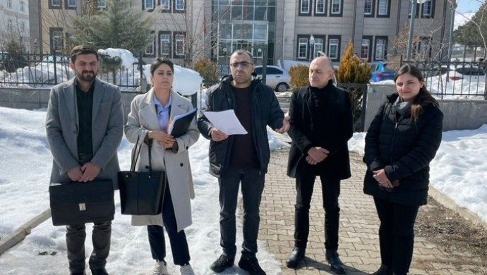 روزنامه نگار کرد به 10 ماه زندان محکوم شد