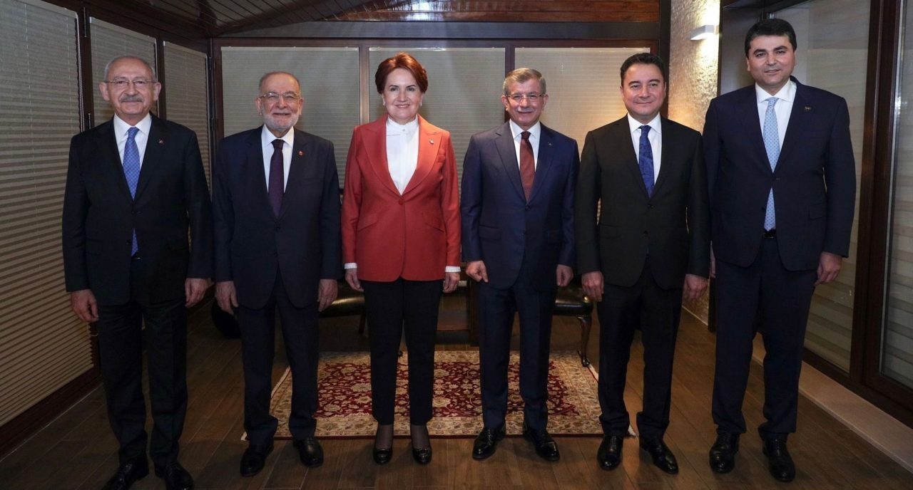 ناتوانی در جذب کردها پاشنه آشیل اپوزيسيون ترکیه