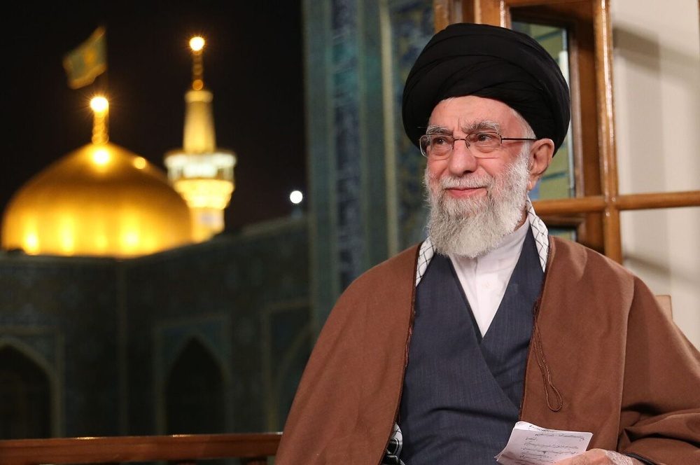 رهبر انقلاب سال ۱۴۰۲ را «مهار تورم و رشد تولید» نامگذاری کردند