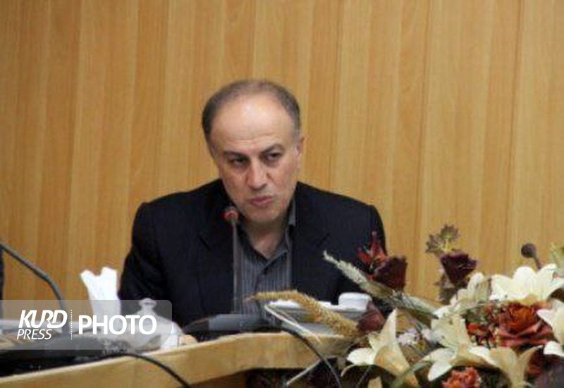 شعار «مهار تورم، رشد تولید» بر پایه شعار سال گذشته تحقق می‌یابد
