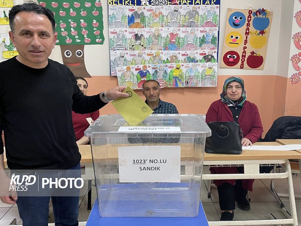 هەڵبژاردنەکانی تورکیا لە ڕوانگەی کامێرای هەواڵنێری کوردپرێسەوە