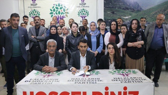 آغاز کارزار عدالت در حکاری علیه باطل شدن و دزدیده شدن آرا