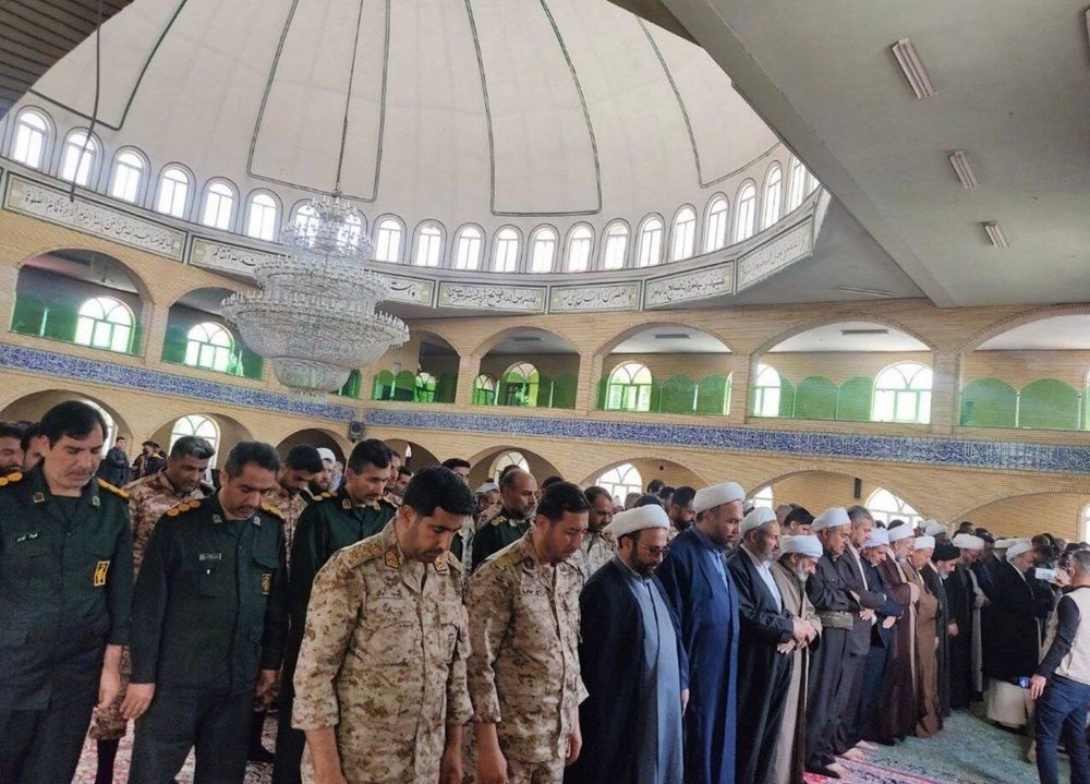 پیکر ماموستا «مصطفی محمودی» در پیرانشهر تشییع شد