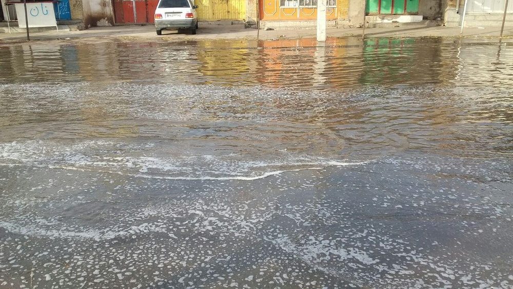 وقوع سیلاب در روستای سردشت/ تگرگ به باغات خوی خسارت زد