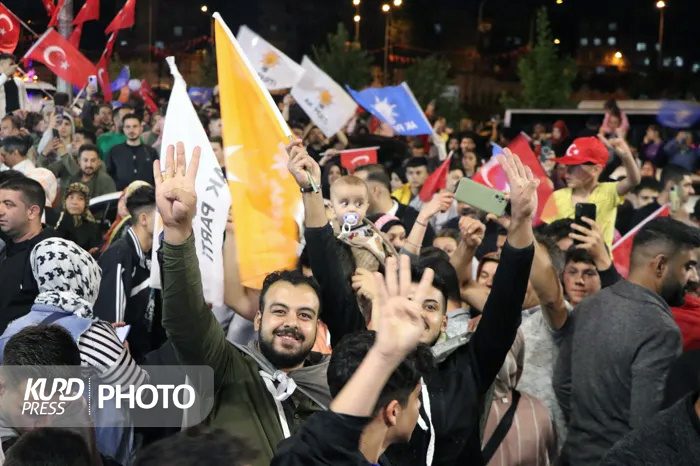 Turkey's Erdogan wins another term, enters third decade in power